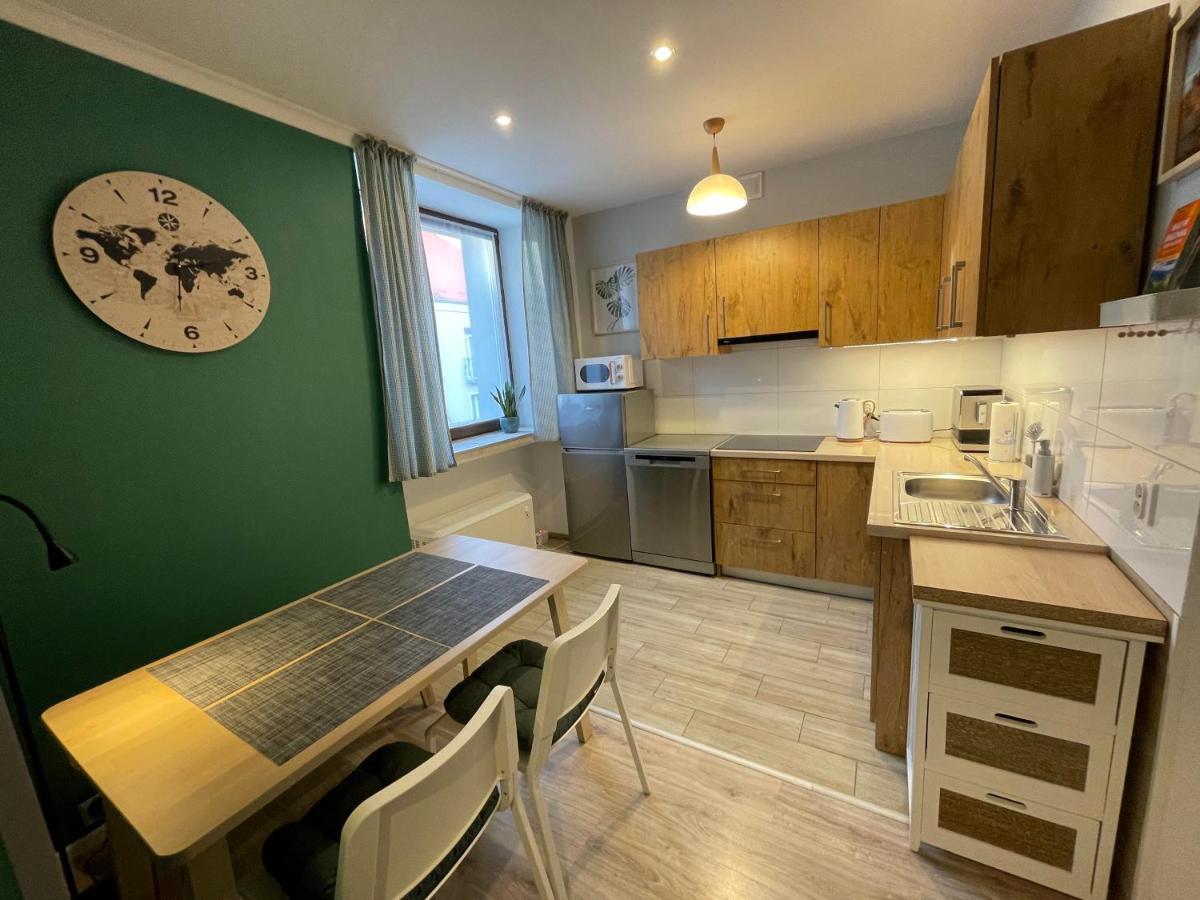 Apartament W Stroniu Stronie Slaskie Luaran gambar